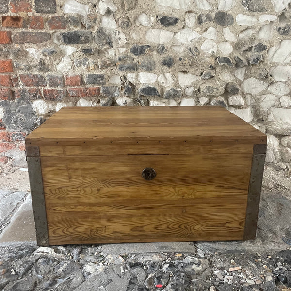 Vintage Pine Blanket Box