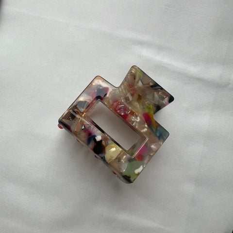 Resin Claw Clip In Rainbow Multi