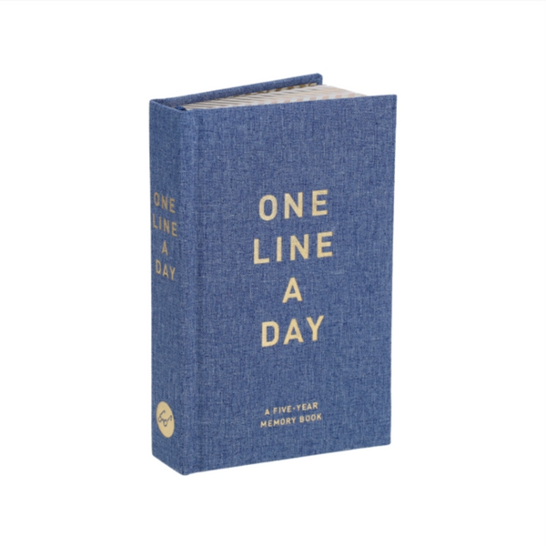 One Line a Day: A Five Year Memory Book